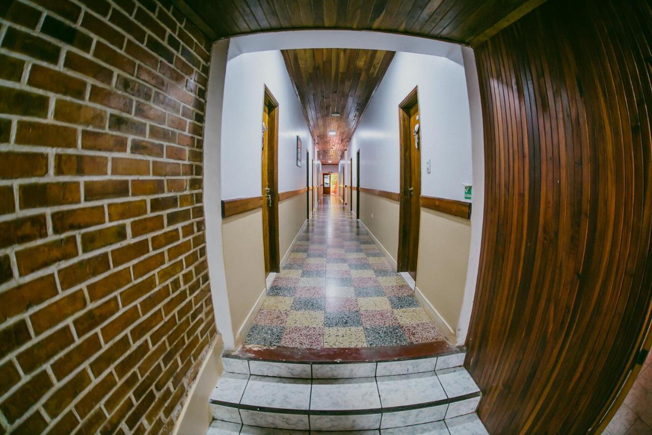 Hotel Tierra Colorada Puerto Iguazú Exteriör bild